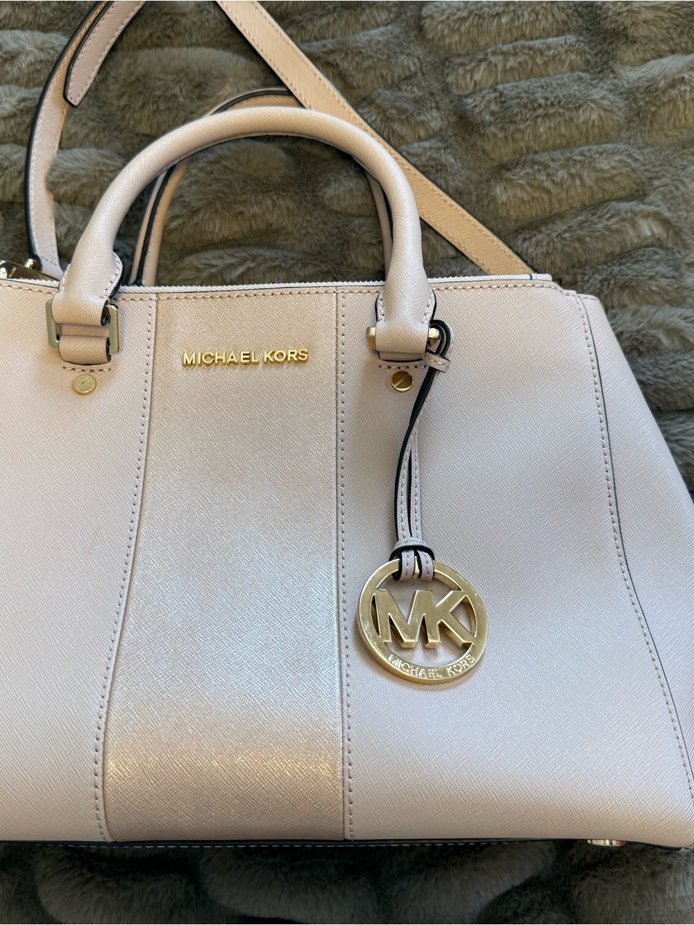 Michael Kors Blush Pink Saffiano Leather Tote Bag Gold Hardware Womens Purse